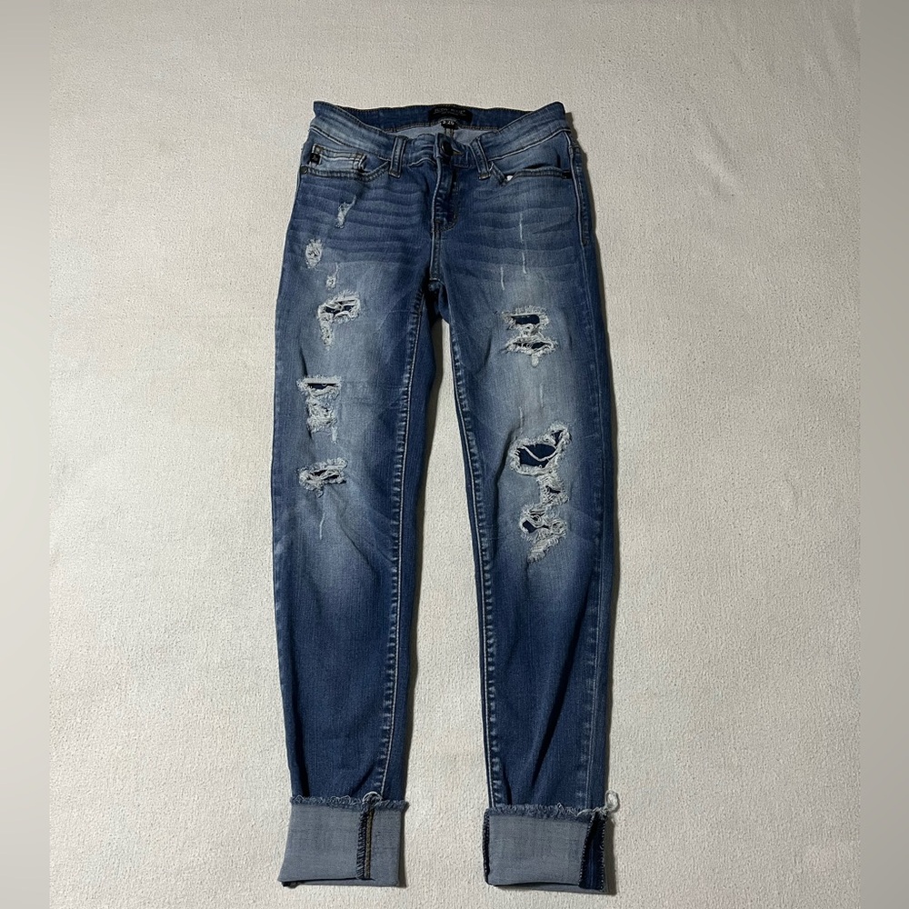 Judy Blue 3/26 (24x26.5) Skinny Fit Stretch Distressed Fray Hem Jeans